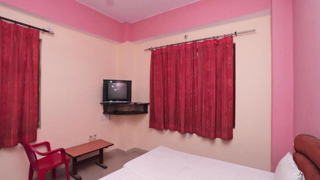 Hotel Mohan By Wb Inn Агра Экстерьер фото